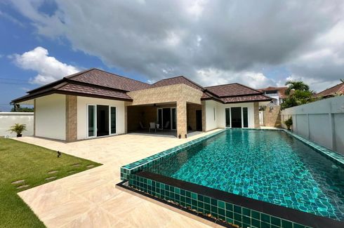 3 Bedroom Villa for sale in Huai Yai, Chonburi