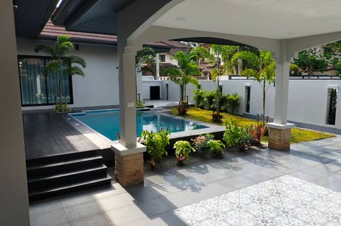 4 Bedroom House for sale in Na Jomtien, Chonburi