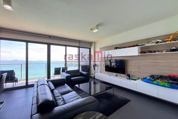 2 Bedroom Condo for sale in Zire Wongamat, Na Kluea, Chonburi