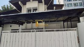 3 Bedroom House for rent in Khlong Tan, Bangkok near BTS Phrom Phong