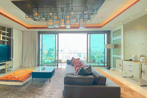 2 Bedroom Condo for sale in The Residences At Mandarin Oriental, Khlong Ton Sai, Bangkok near BTS Krung Thon Buri