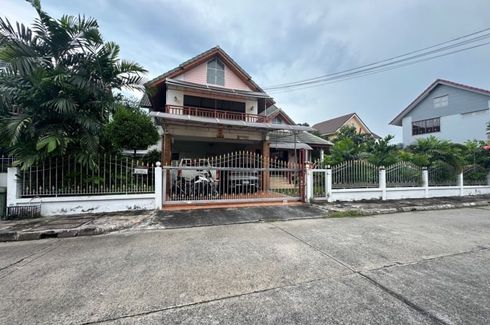 4 Bedroom House for sale in Surasak, Chonburi