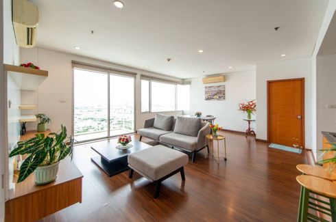 3 Bedroom Condo for sale in Villa Sathorn, Khlong Ton Sai, Bangkok near BTS Krung Thon Buri