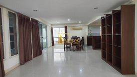 3 Bedroom House for rent in Khlong Tan Nuea, Bangkok near Airport Rail Link Ramkhamhaeng