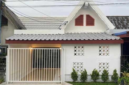 2 Bedroom Townhouse for sale in Nong Prue, Chonburi