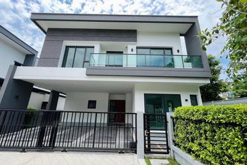 4 Bedroom House for sale in Prawet, Bangkok