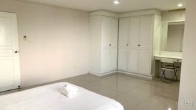 3 Bedroom Condo for rent in Khlong Tan Nuea, Bangkok near BTS Thong Lo