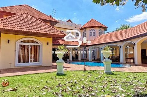 6 Bedroom House for sale in Summit Windmill Golf Club, Bang Phli Yai, Samut Prakan