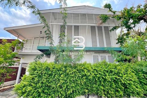 3 Bedroom House for rent in Phra Khanong Nuea, Bangkok near BTS Phra Khanong