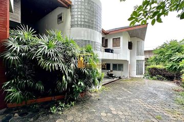 3 Bedroom House for sale in Bang Chak, Bangkok