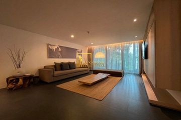 2 Bedroom Serviced Apartment for rent in Khlong Tan Nuea, Bangkok near BTS Ekkamai