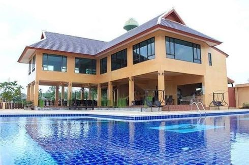 3 Bedroom House for sale in Nong Pla Lai, Chonburi