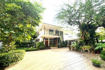 4 Bedroom Commercial for rent in Khlong Tan Nuea, Bangkok
