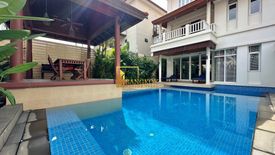 4 Bedroom House for rent in Khlong Tan Nuea, Bangkok near MRT Sukhumvit