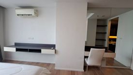 1 Bedroom Condo for rent in 15 Sukhumvit Residences, Khlong Toei Nuea, Bangkok near BTS Nana