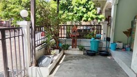 3 Bedroom Townhouse for sale in Bueng Yitho, Pathum Thani