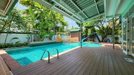 5 Bedroom House for rent in Khlong Tan, Bangkok near BTS Thong Lo