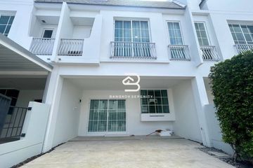 3 Bedroom Townhouse for rent in Bang Kaeo, Samut Prakan