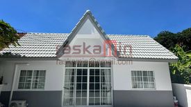 3 Bedroom House for sale in Na Kluea, Chonburi