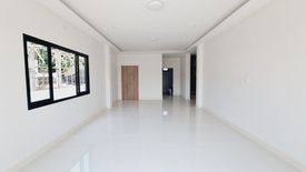 4 Bedroom House for sale in Ban Waen, Chiang Mai