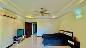 5 Bedroom House for sale in Nong Pla Lai, Chonburi