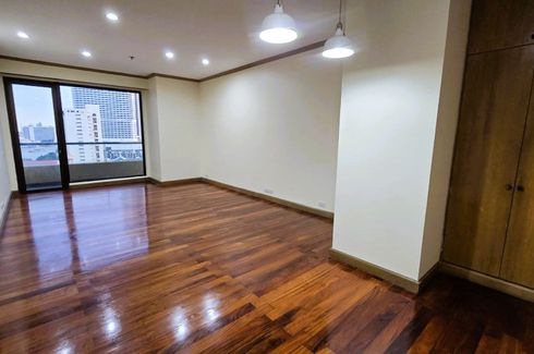 1 Bedroom Condo for sale in Baan Chao Praya, Khlong San, Bangkok near BTS Saphan Taksin