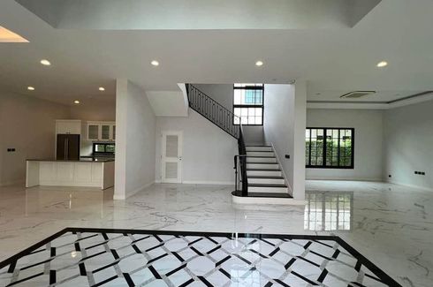 5 Bedroom House for sale in BAAN SANSIRI PATTANAKARN, Suan Luang, Bangkok