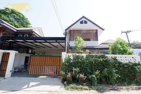 3 Bedroom House for rent in Wat Ket, Chiang Mai