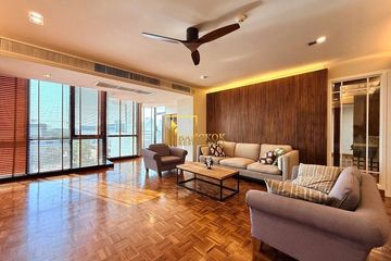 3 Bedroom Condo for rent in Baan Yen Akard, Chong Nonsi, Bangkok near MRT Lumpini