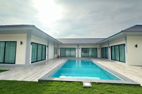 4 Bedroom Villa for sale in Huai Yai, Chonburi