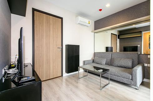 1 Bedroom Condo for sale in Metro Luxe Rama 4, Khlong Toei, Bangkok near BTS Ekkamai