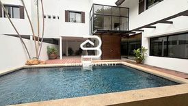 4 Bedroom House for rent in Khlong Tan Nuea, Bangkok near BTS Thong Lo