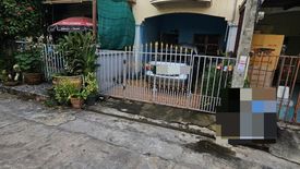 2 Bedroom Townhouse for sale in Phanthai Norasing, Samut Sakhon