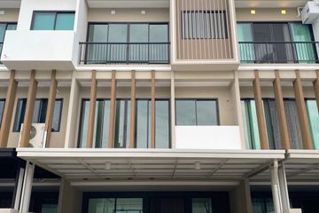 3 Bedroom Townhouse for sale in Bang Khun Si, Bangkok near MRT Fai Chai