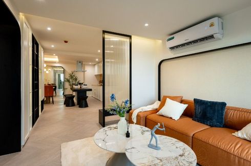 3 Bedroom Condo for sale in Le Nice Ekamai, Khlong Tan Nuea, Bangkok near BTS Ekkamai