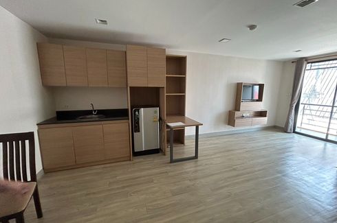 1 Bedroom Condo for sale in Nong Mai Daeng, Chonburi