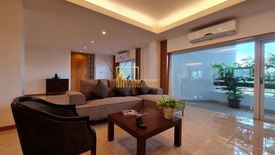 3 Bedroom Apartment for rent in Esmeralda Apartments, Thung Maha Mek, Bangkok near MRT Lumpini