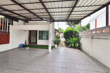 2 Bedroom House for sale in Wong Sawang, Bangkok