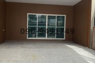 3 Bedroom Townhouse for rent in Bang Bon, Bangkok