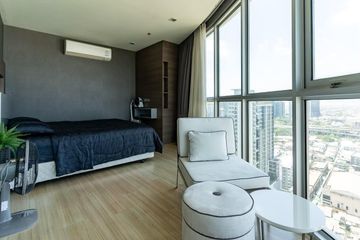 1 Bedroom Condo for rent in Sky Walk Condominium, Phra Khanong Nuea, Bangkok near BTS Phra Khanong