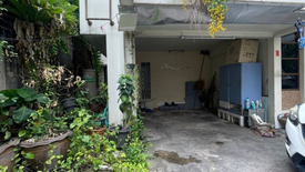 3 Bedroom House for sale in Thanon Phetchaburi, Bangkok near MRT Yommarat