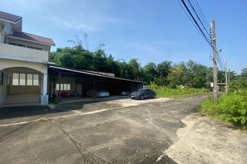 Land for sale in Bang Khu Rat, Nonthaburi