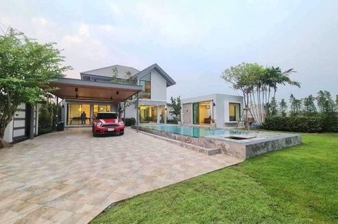 5 Bedroom House for rent in San Na Meng, Chiang Mai