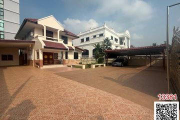 3 Bedroom House for rent in Samrong Nuea, Samut Prakan near BTS Samrong