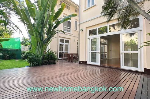 6 Bedroom House for rent in Phra Khanong, Bangkok near BTS Thong Lo