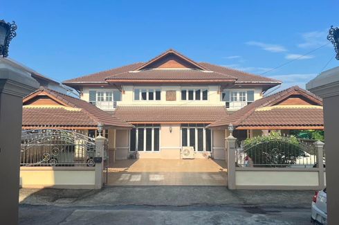 6 Bedroom House for sale in Suthep, Chiang Mai