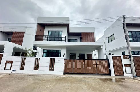 4 Bedroom House for sale in Suthep, Chiang Mai