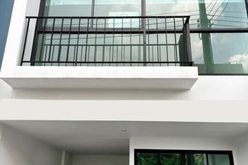 2 Bedroom Office for rent in Bang Na, Bangkok near BTS Bearing