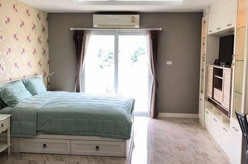 1 Bedroom Condo for rent in Suthep, Chiang Mai