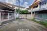 3 Bedroom Townhouse for sale in Khlong Sam, Pathum Thani